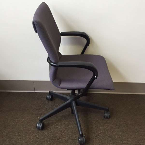 Steelcase Protégé Chair