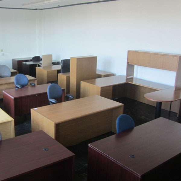 Laminate Rectanglar Desk