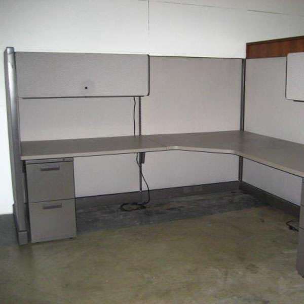 Herman Miller AO2 Workstation