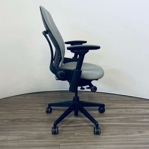 Steelcase Leap V2 - Image 7